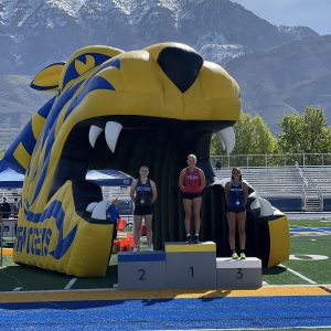 Spikes to Suits: Timpview Seniors Race before Rushing to Prom